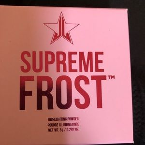 Jeffree Star highlighter